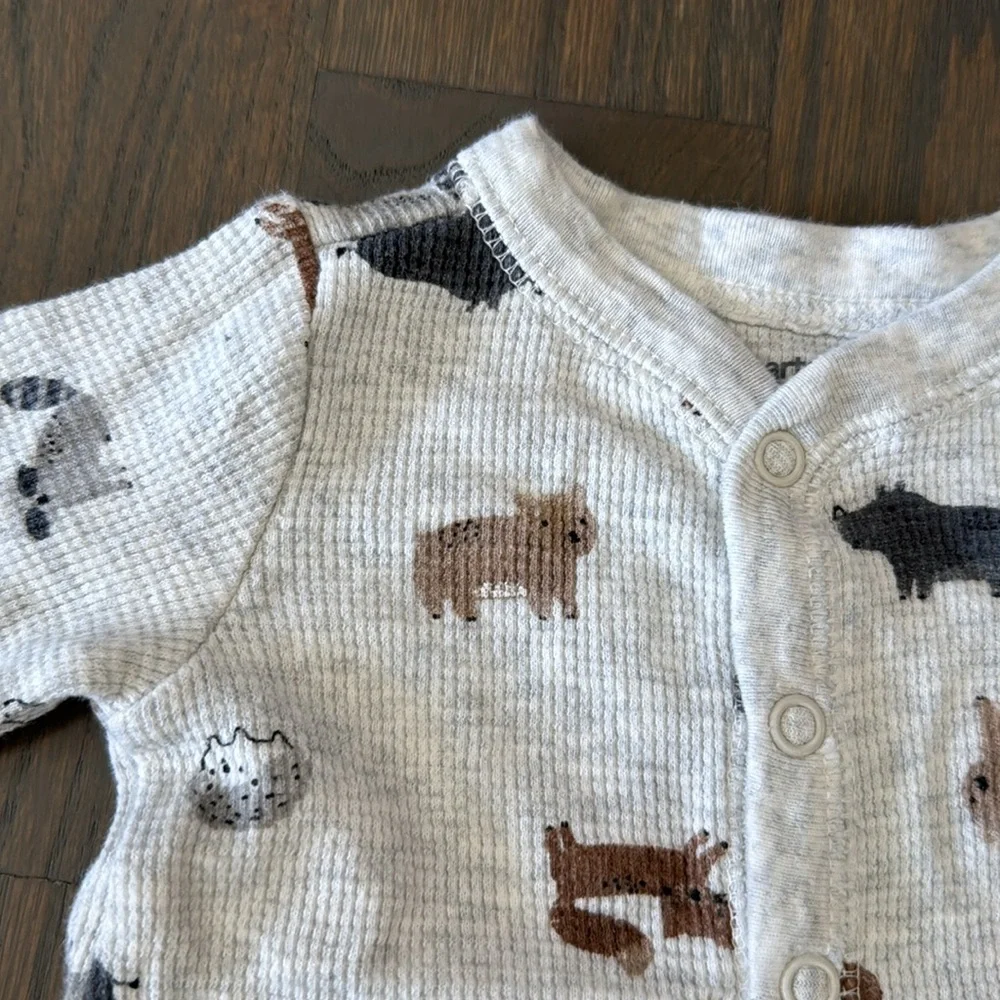 Carter’s 2-Piece Bear Footie Sleeper & Hat Set Baby 3M Animal Print
